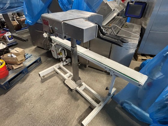 Saxon Bag Sealer with Conveyor Pic 001